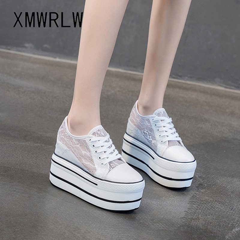 Lace Hollowed Breathable Inner Heightening Shoes - Image 2